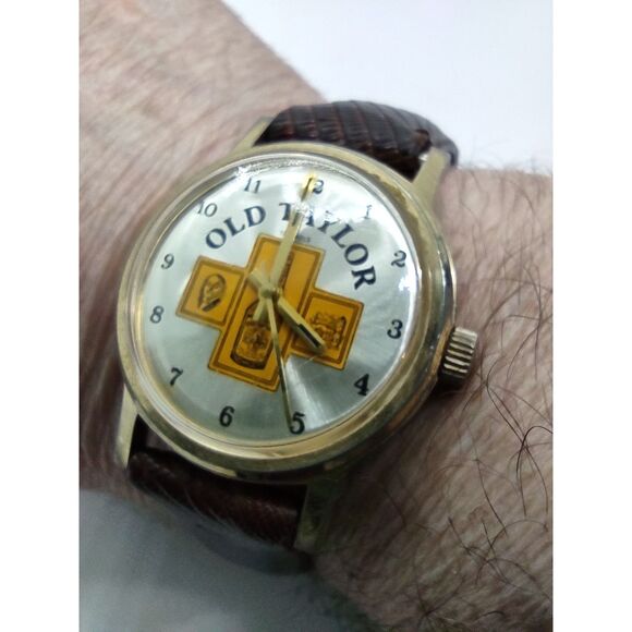 Old Taylor Whiskey Manual Wind Vintage Watch - Picture 2 of 13